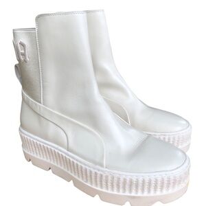Puma Fenty Rihanna Platform Chelsea Sneaker Boots size 8.5 white
